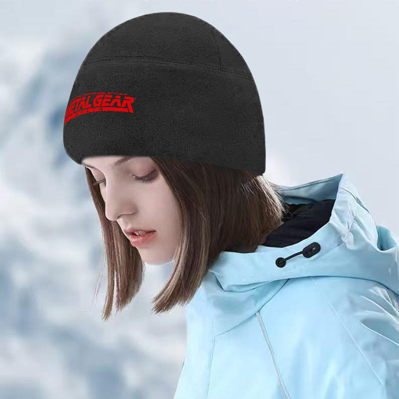 Red Metal Gear Solid action ga – Cycling Gear To Keep You Warm recenzja i cena